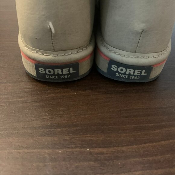 Sorel Tan Boots Youth Size 1 - Picture 3 of 9
